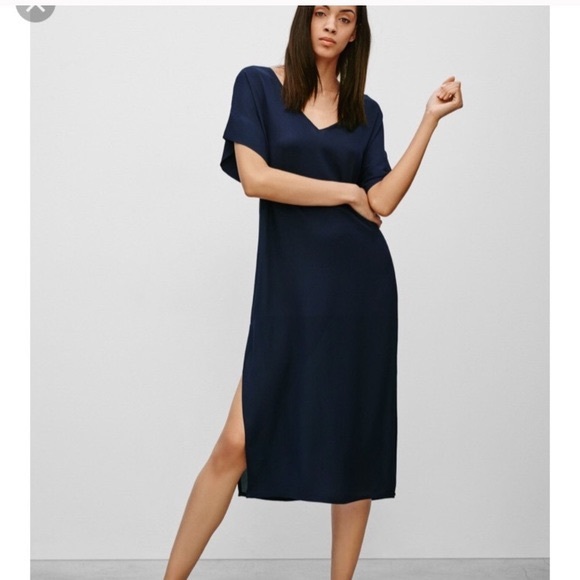 Aritzia Babaton Jessie Dress in Navy XS - Picture 3 of 6